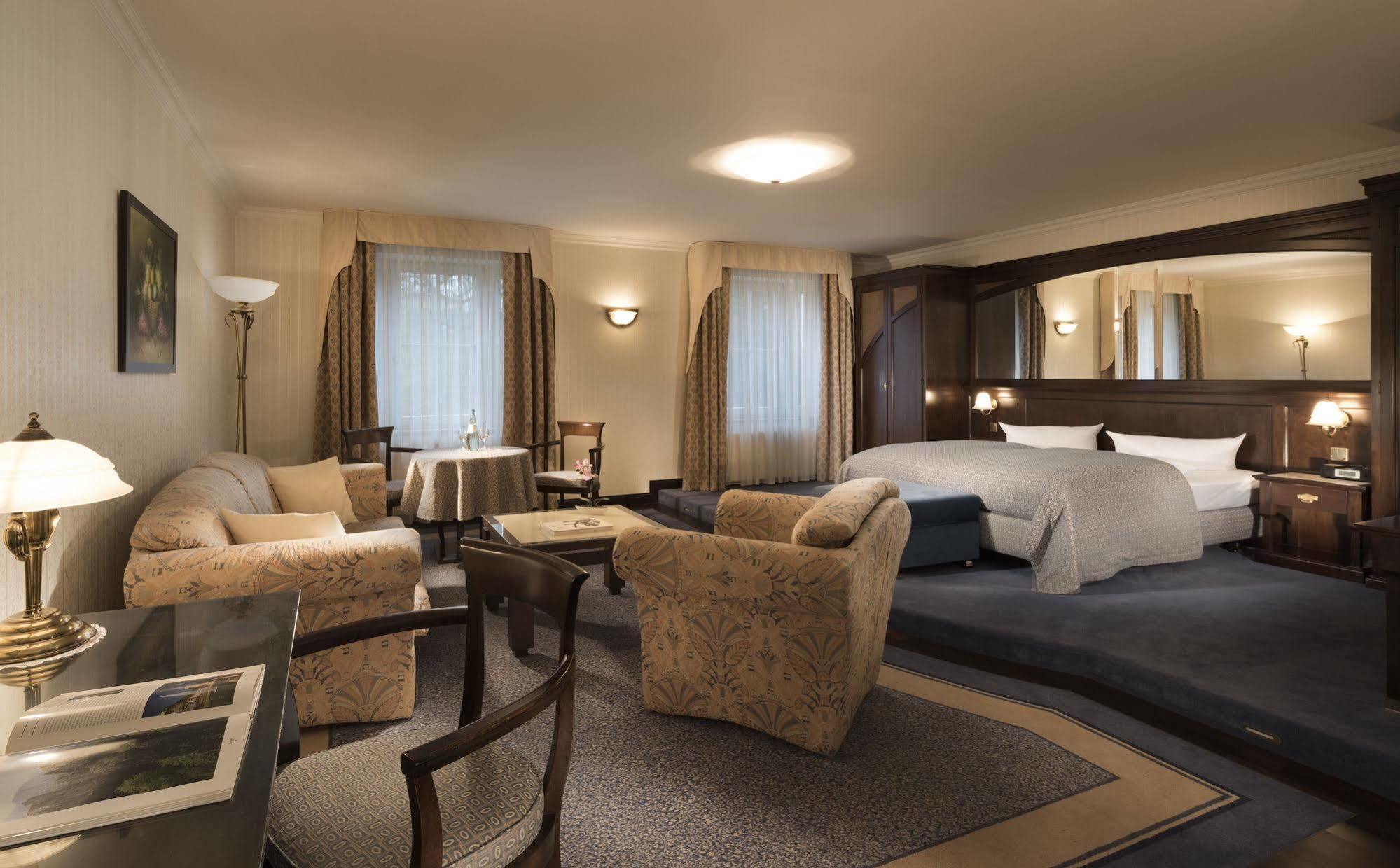 Hotel Villa Weltemuehle Dresden Bagian luar foto